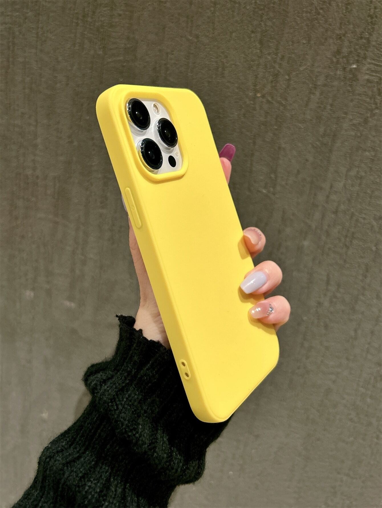 Apple Iphone 16 Iphone Simplistic Solid Color Matte Anti-Fall Mobile Phone Case