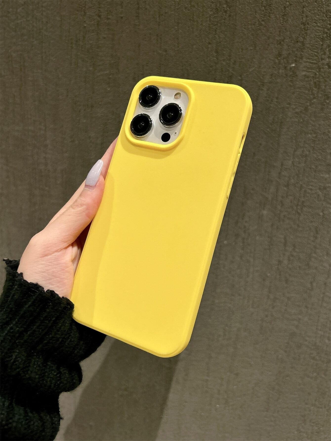 Apple Iphone 16 Iphone Simplistic Solid Color Matte Anti-Fall Mobile Phone Case