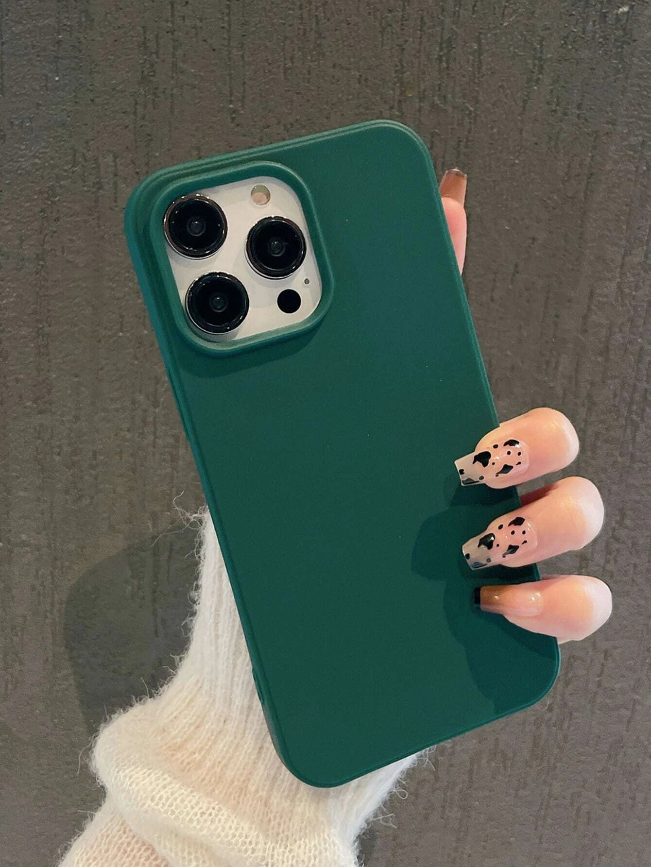 Apple Iphone 16 Iphone Simplistic Solid Color Matte Anti-Fall Mobile Phone Case